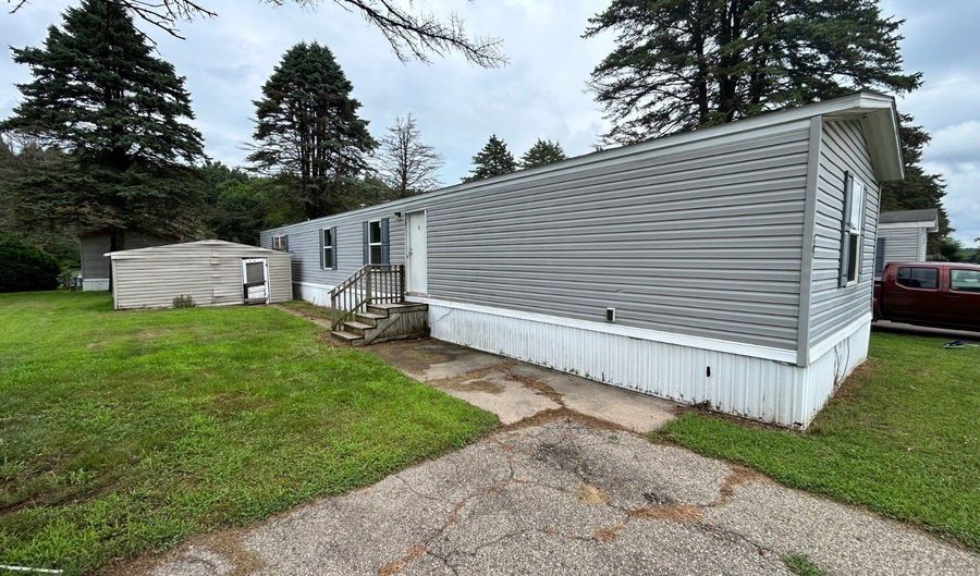 2701 Calhoun Rd 39, Albion, MI 49224 - 3 Beds, 2 Bath