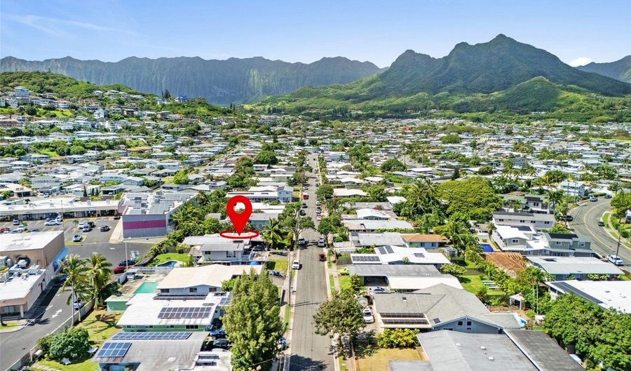 889 Alahaki St, Kailua, HI 96734 - 3 Beds, 2 Bath
