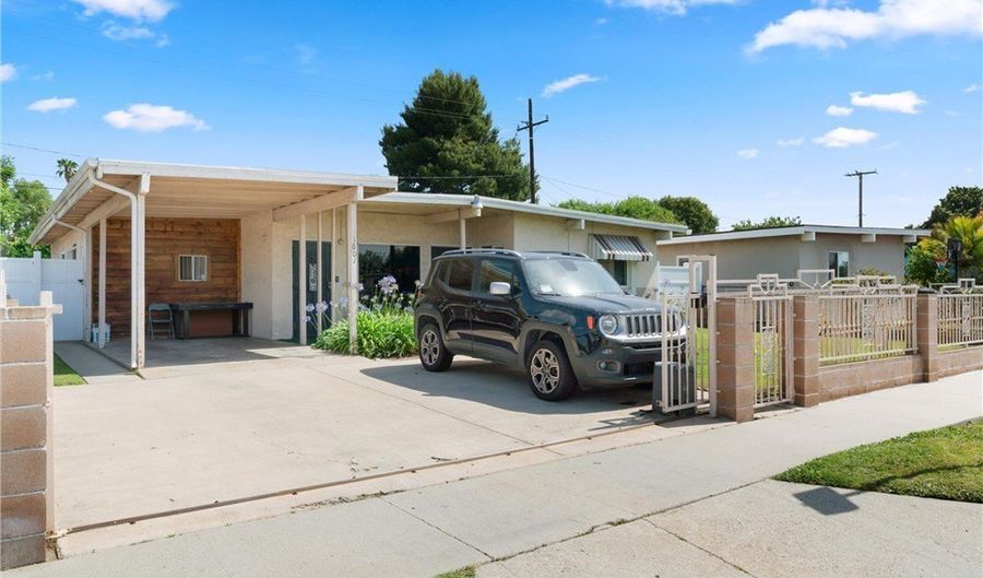 1601 163 St W, Compton, CA 90220 - 3 Beds, 2 Bath