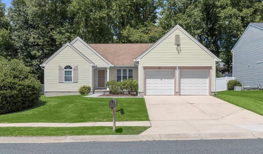 404 ARROW WOOD Ct, Abingdon, MD 21009 - 3 Beds, 2 Bath