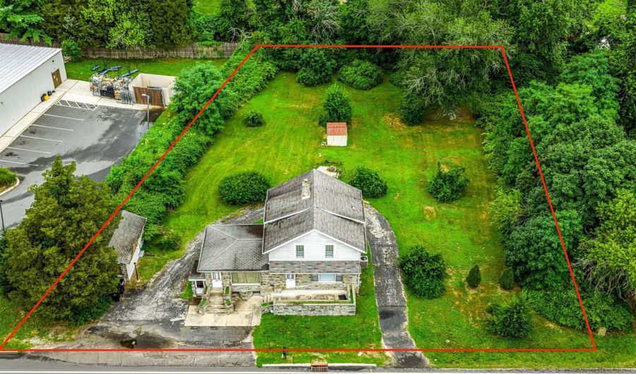 510 W WHITE HORSE Pike, Atco, NJ 08004 - 3 Beds, 2 Bath