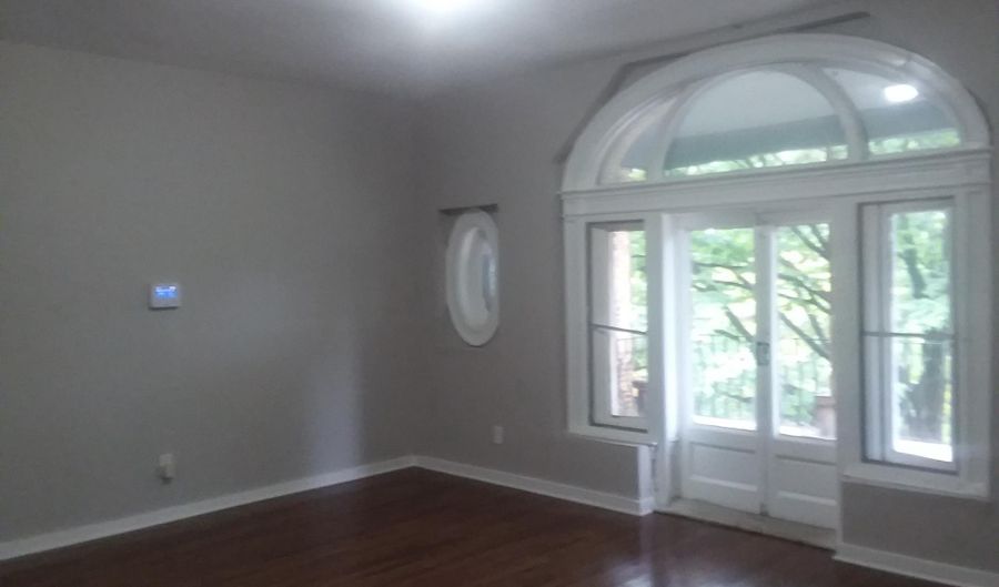 2012 MOUNT ROYAL 3, Baltimore, MD 21217 - 0 Beds, 1 Bath