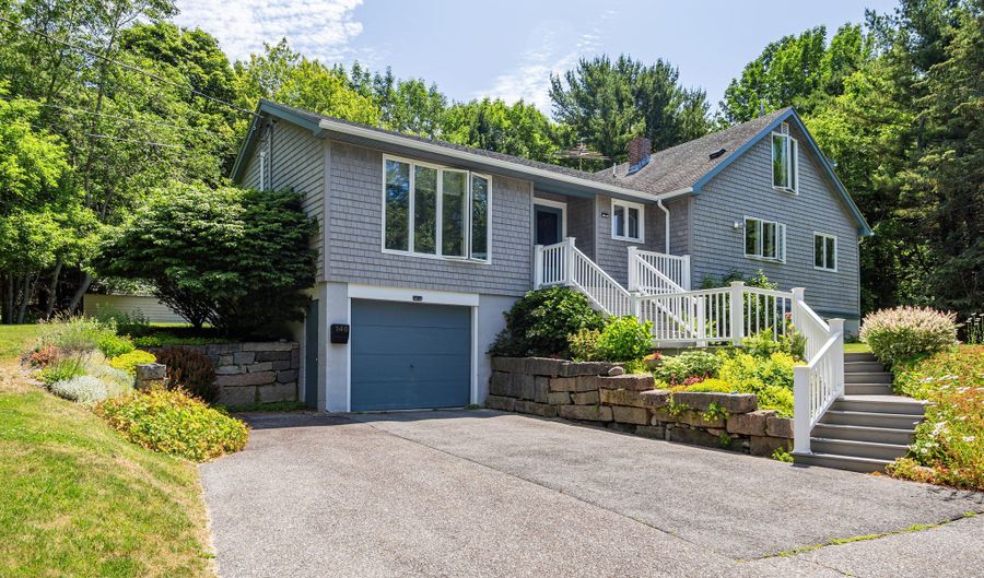 148 Great Meadow Dr, Bar Harbor, ME 04609 - 3 Beds, 3 Bath