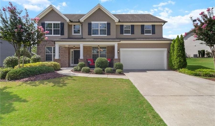 341 Spotted Ridge Cir, Woodstock, GA 30188 - 4 Beds, 3 Bath