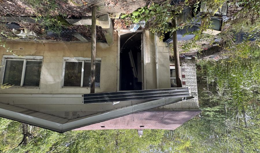 149 Ward Rd, Beaver, WV 25813 - 2 Beds, 1 Bath