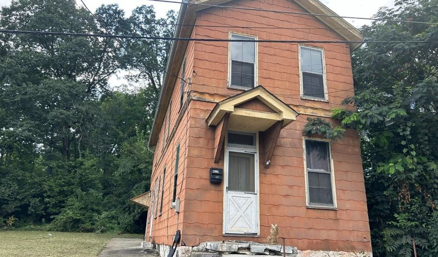 4327 Hays Ave, Cincinnati, OH 45233 - 2 Beds, 2 Bath