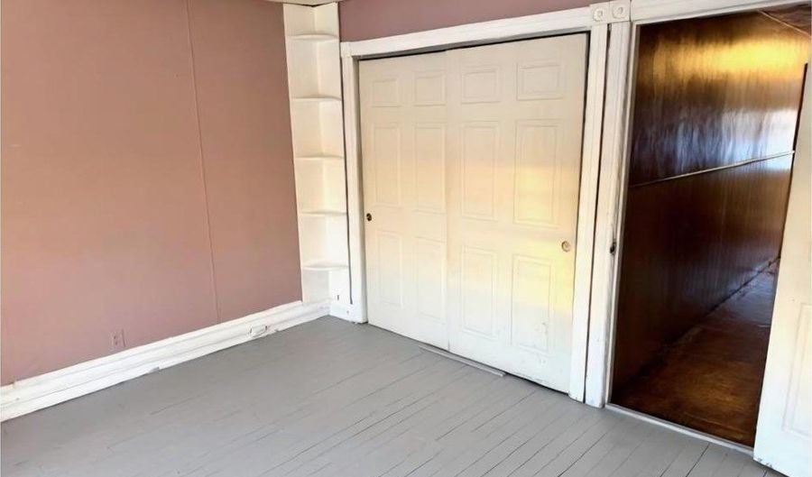 963 W Green St, Allentown, PA 18102 - 4 Beds, 1 Bath