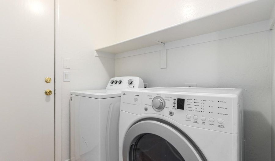 25025 W DOVE MESA Dr, Buckeye, AZ 85326 - 4 Beds, 2 Bath