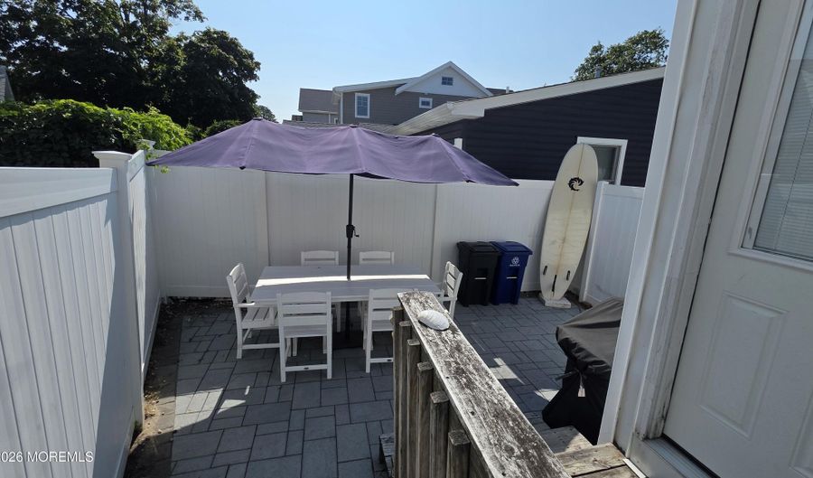 318 18th Ave, Belmar, NJ 07719 - 2 Beds, 1 Bath