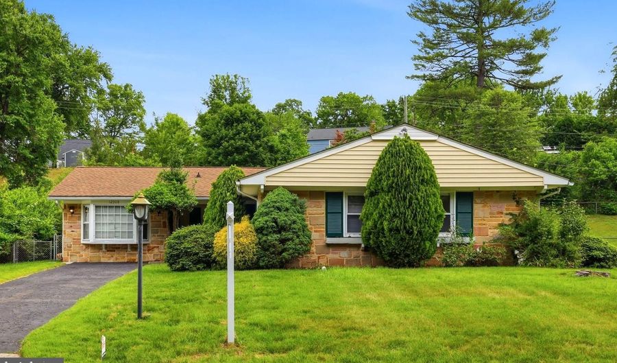 12308 MELLING Ln, Bowie, MD 20715 - 3 Beds, 2 Bath