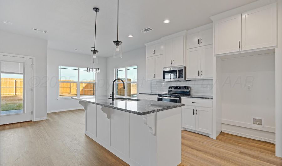 12320 Los Olmos Pkwy, Amarillo, TX 79015 - 3 Beds, 2 Bath