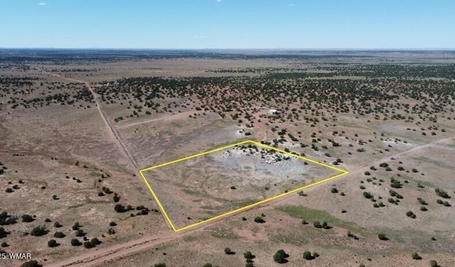 002 N9027, Concho, AZ 85924 - 0 Beds, 0 Bath