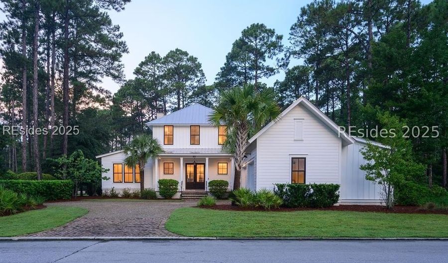 80 Hunting Lodge Rd, Bluffton, SC 29910 - 3 Beds, 3 Bath