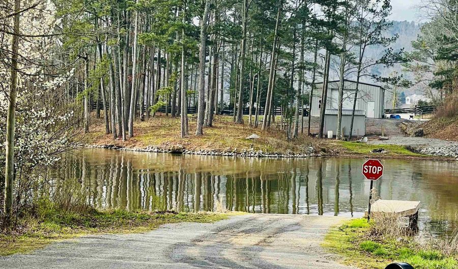 411 LAUNCH Dr, Ashville, AL 35953 - 1 Beds, 1 Bath