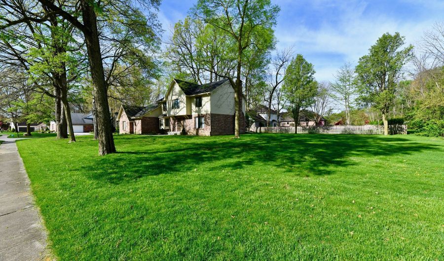 9516 Moorings Blvd, Indianapolis, IN 46256 - 4 Beds, 3 Bath