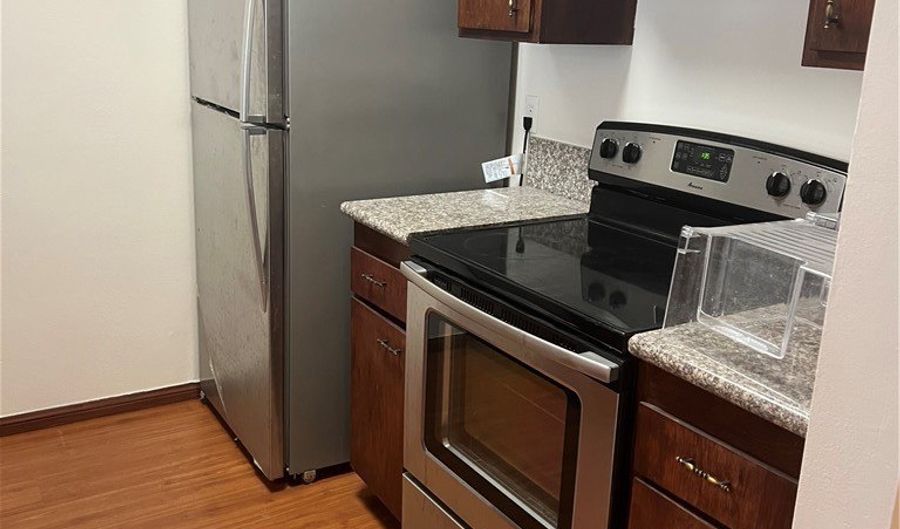 5460 White Oak Ave E204, Encino, CA 91316 - 1 Beds, 1 Bath
