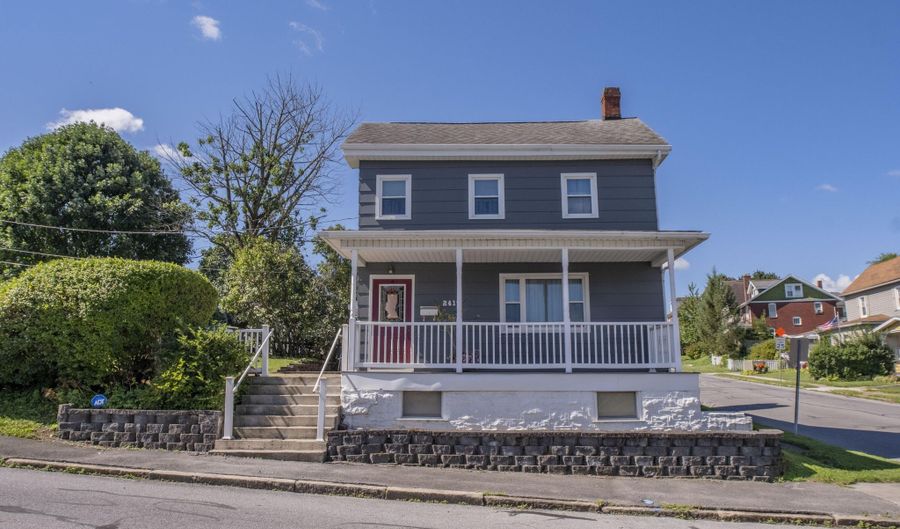 2419 9th St, Altoona, PA 16601 - 3 Beds, 2 Bath