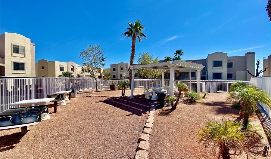 2044 Mesquite Ln 202, Laughlin, NV 89029 - 2 Beds, 2 Bath