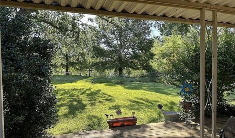 814 Pershing E, Ardmore, OK 73401 - 4 Beds, 2 Bath