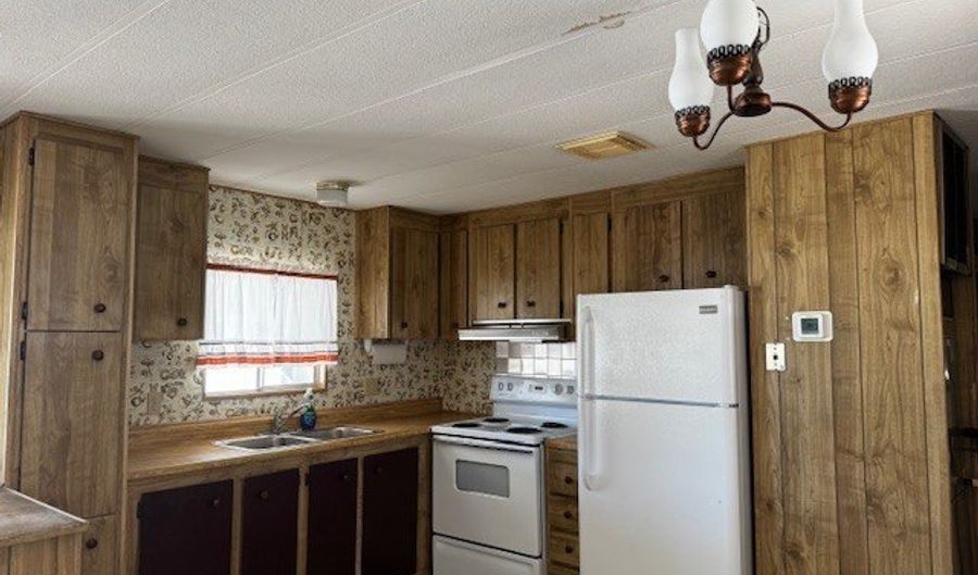 11100 E. Apache Trl 053, Apache Junction, AZ 85120 - 1 Beds, 1 Bath