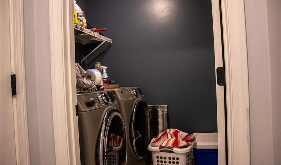 2 Main St 21, Lincoln, RI 02802 - 3 Beds, 1 Bath