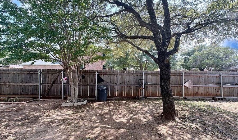 3917 Jennifer Ln, Abilene, TX 79606 - 3 Beds, 2 Bath