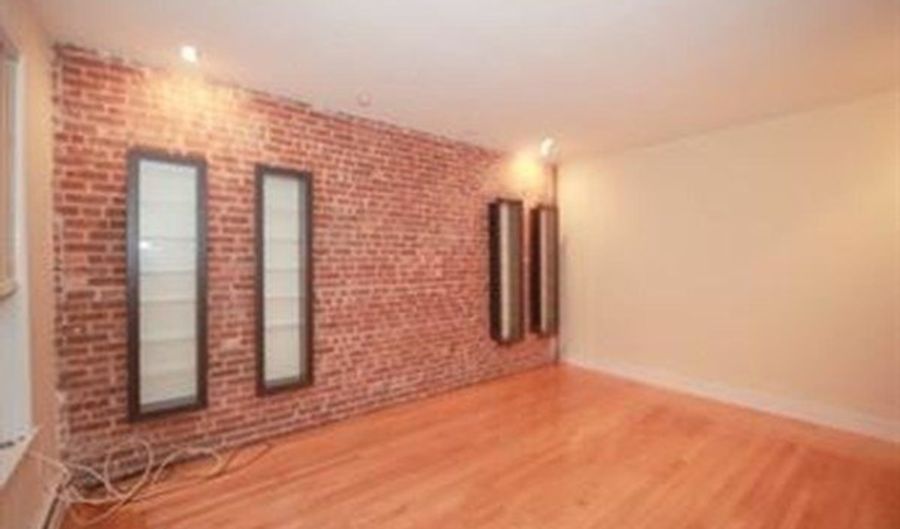 1751 Commonwealth Ave, Boston, MA 02135 - 5 Beds, 3 Bath