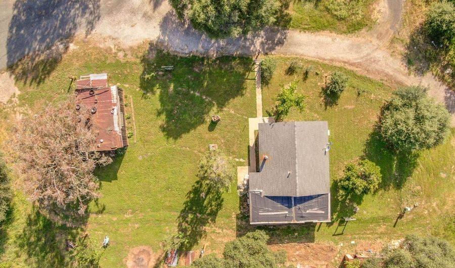 598 Sultana Ln, Angels Camp, CA 95222 - 2 Beds, 1 Bath