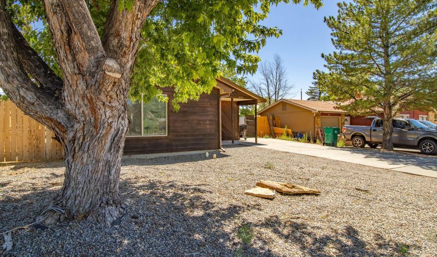 205 MESILLA Dr, Aztec, NM 87410 - 3 Beds, 1 Bath