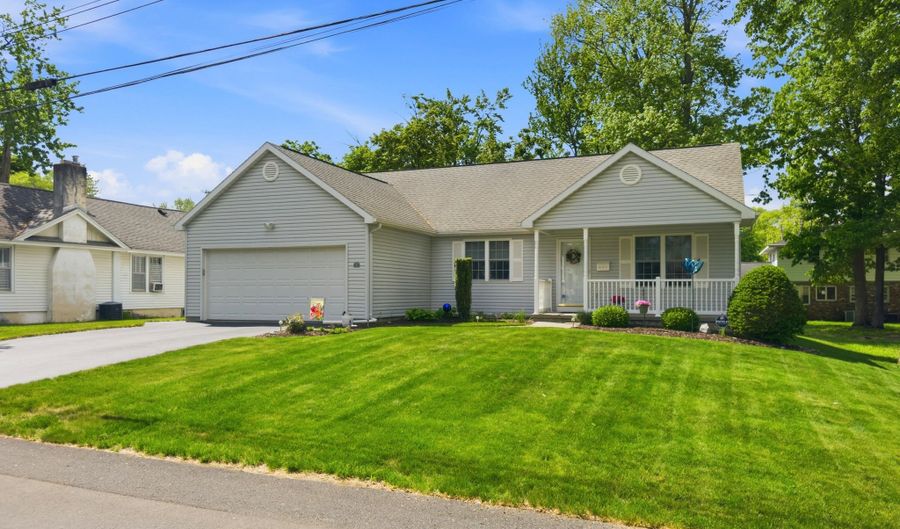 37 Oliver St, Albany, NY 12205 - 3 Beds, 2 Bath