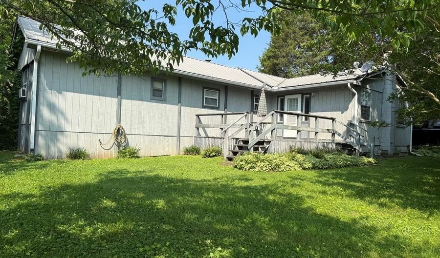 2109 Willow Grove Hwy, Allons, TN 38541 - 3 Beds, 1 Bath