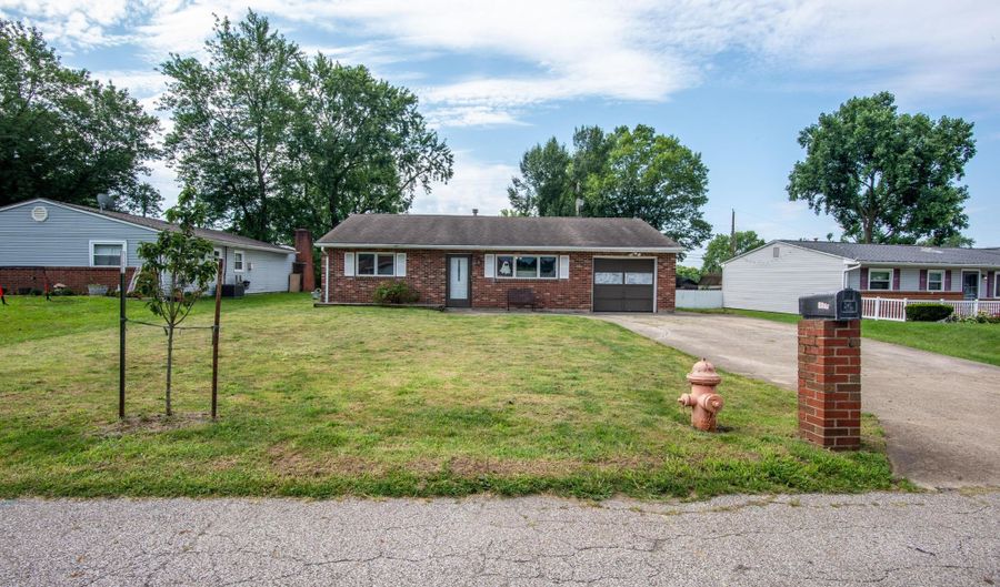 3075 Wessex Ct, Columbus, OH 43232 - 3 Beds, 1 Bath