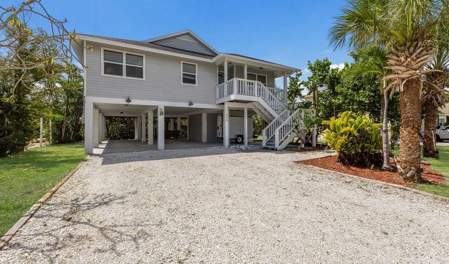 108 PELICAN Dr, Anna Maria, FL 34216 - 4 Beds, 2 Bath
