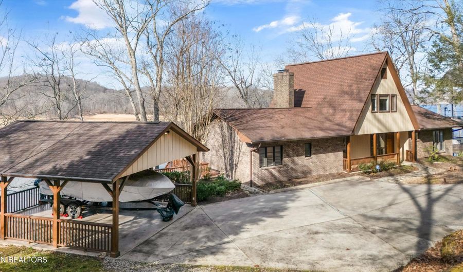 310 Hagaman Ln, Andersonville, TN 37705 - 4 Beds, 4 Bath
