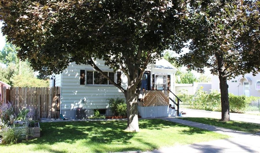 329 S Birch Ave, Blackfoot, ID 83221 - 4 Beds, 2 Bath