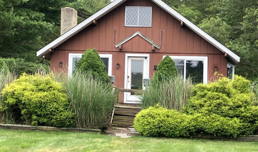 171 Highridge Rd, Albrightsville, PA 18210 - 3 Beds, 2 Bath