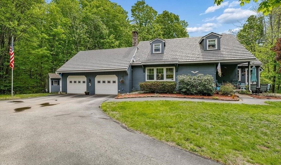 87 Woodhill Rd, Bow, NH 03304 - 3 Beds, 2 Bath