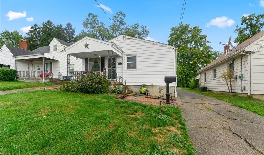 122 S Edgehill Ave, Austintown, OH 44515 - 3 Beds, 2 Bath