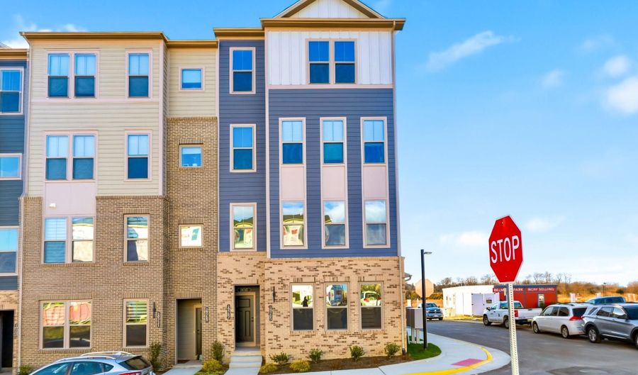 19705 MISTY MOSS Sq, Ashburn, VA 20147 - 3 Beds, 3 Bath