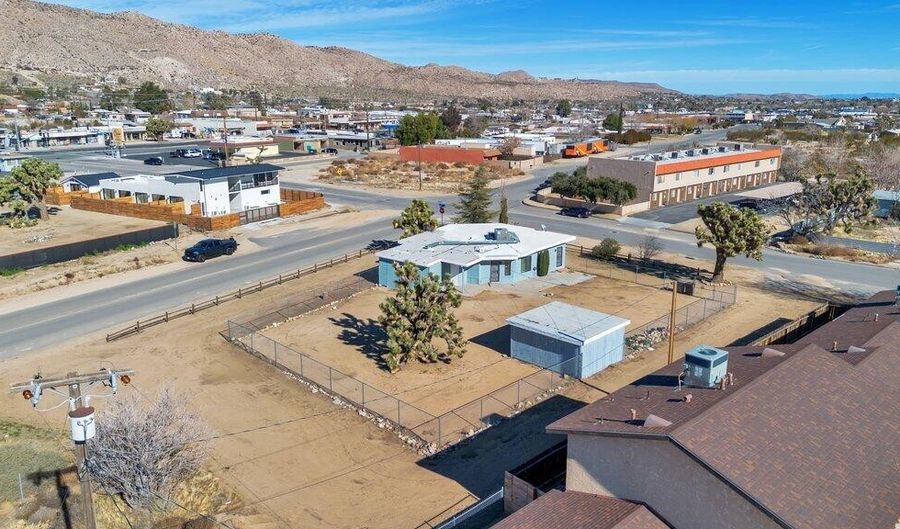 7400 Deer Trl, Yucca Valley, CA 92284 - 2 Beds, 1 Bath