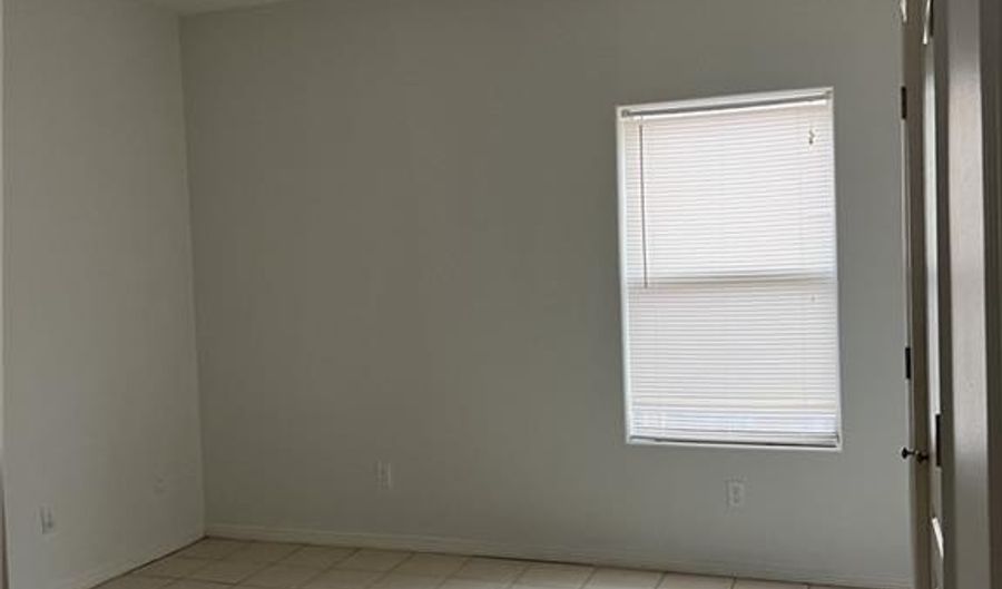 3005 E Diamond Head Ave 4/D, Alton, TX 78573 - 2 Beds, 2 Bath