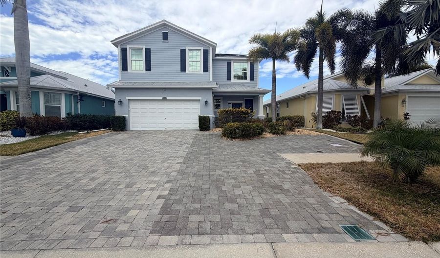 416 BAHAMA GRANDE Blvd, Apollo Beach, FL 33572 - 4 Beds, 3 Bath