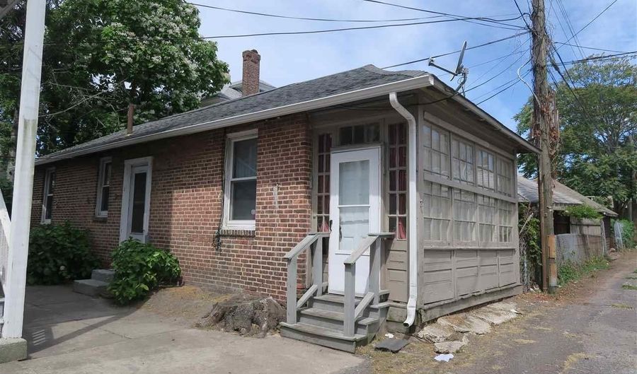 3417 Ventnor Ave Ave, Atlantic City, NJ 08401 - 1 Beds, 1 Bath