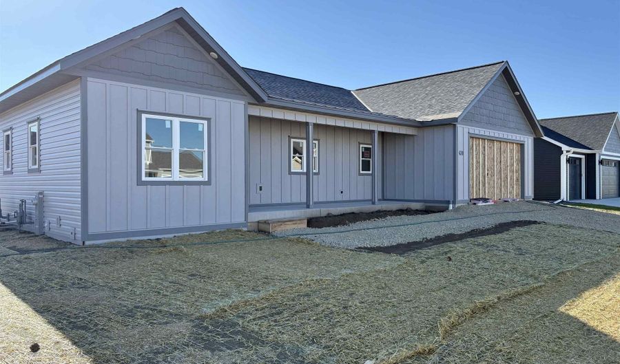 428 Chad Trl, Arlington, WI 53911 - 3 Beds, 3 Bath