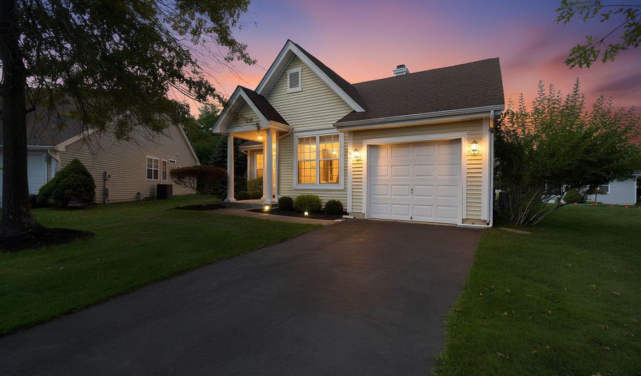 17 Breeze Ter, Barnegat, NJ 08005 - 2 Beds, 2 Bath