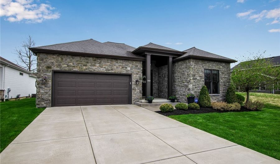 5424 Alderbrook Ln, Clarence, NY 14031 3 Beds, 2 Baths, Single Family