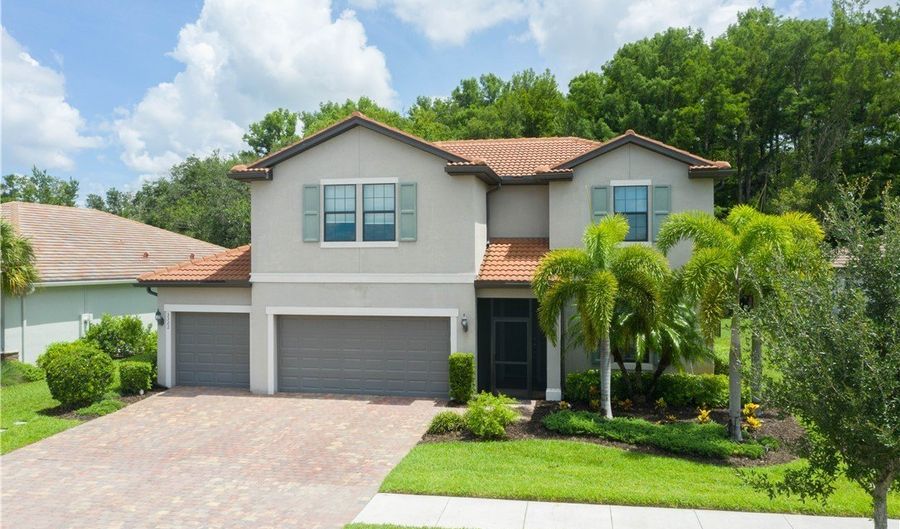 3322 Hampton Blvd, Alva, FL 33920 - 5 Beds, 3 Bath