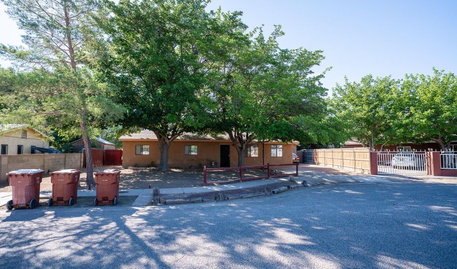 1142 Calle Palo Verde, Bernalillo, NM 87004 - 3 Beds, 1 Bath