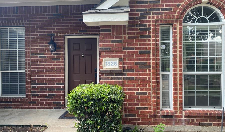 1326 Kingsley Ct, Allen, TX 75013 - 4 Beds, 2 Bath