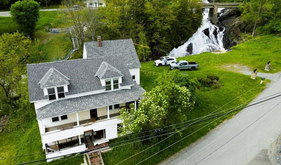 88 Mill Hl, Barnet, VT 05821 - 7 Beds, 2 Bath